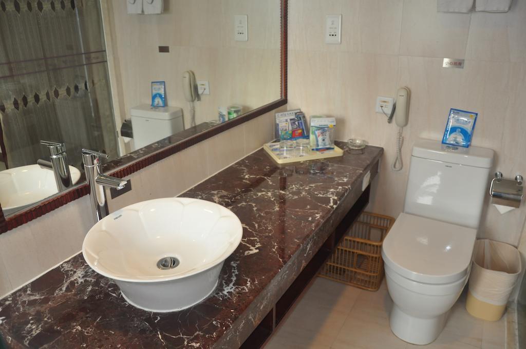 Starway Hotel Silver Zhuhai Quarto foto